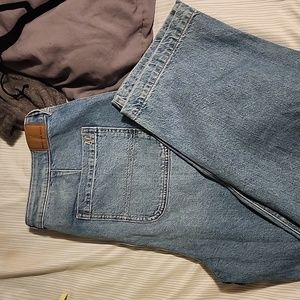 AMERICAN Eagle 16 NWT Highest Rise Carpenter 90s Style Jeans Light Wash